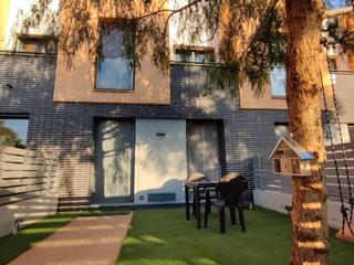 Casa aparellada a Rambla de pep ventura 20. ¡descubre el hogar de tus sueños!