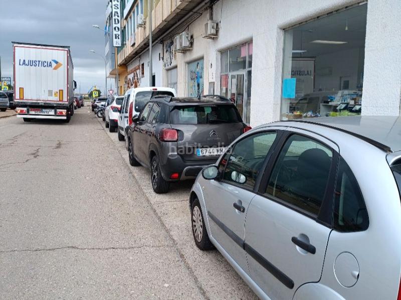 Foto b17570af-5d1b-4ad9-b6a5-567f5cb2e03c. Fabrikhalle in polígono europa 2 in Venta del Olivar Zaragoza