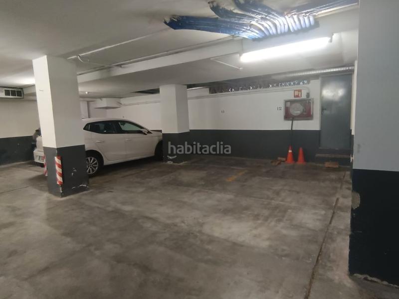 Foto 97bc6877-2cc5-4ce3-abe0-548414bf1e67. Alquiler parking coche en latrilla 2 plaza aparcamiento en Badalona