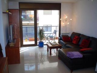 Pis a Cg-5 6. Bonito piso de 78 m2, con un espacioso salón-comedor, terraza, c