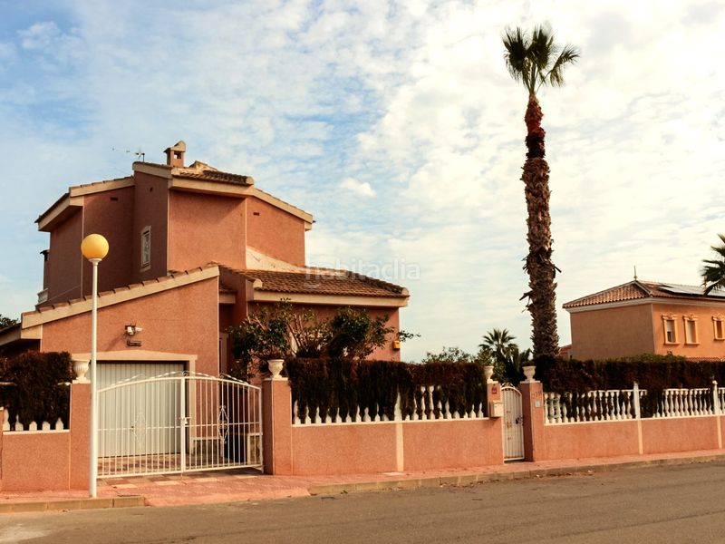 Foto d7f14bfd-92f7-40ca-9284-5f4a9ba6ce30. Chalet in presidente de la generalitat 279 in Rojales