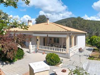 Chalet en Carrer de l'ós blanc 6. Estupendo chalet en el garraf