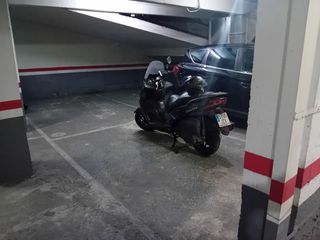 Lloguer Aparcament de moto a Batista i roca 19. Plaza moto en alquiler