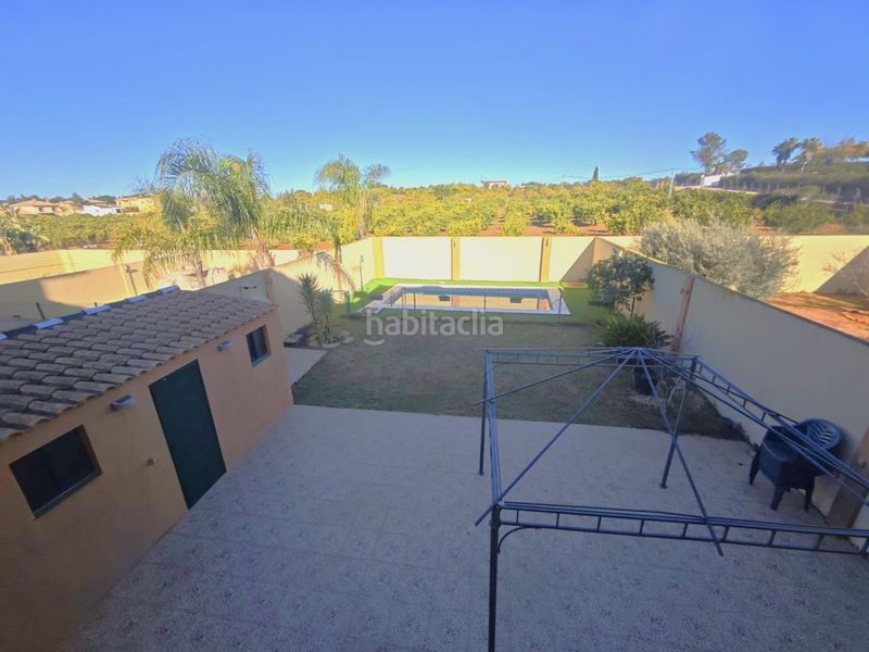 Foto 06eb4393-aaf2-4711-abcf-9d03dba5065c. Casa pareada en urbanización azucena residencial 92 urbanización azucena residencial ¡impresionante casa de 3 plantas ! en Mairena del Alcor