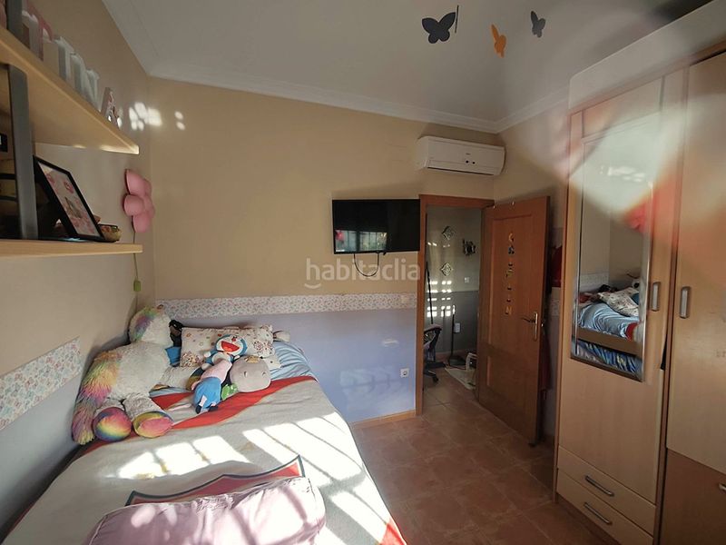 Foto f8d1d387-8a8c-4f4e-8ff5-51ed21865712. Casa pareada en urbanización azucena residencial 92 urbanización azucena residencial ¡impresionante casa de 3 plantas ! en Mairena del Alcor