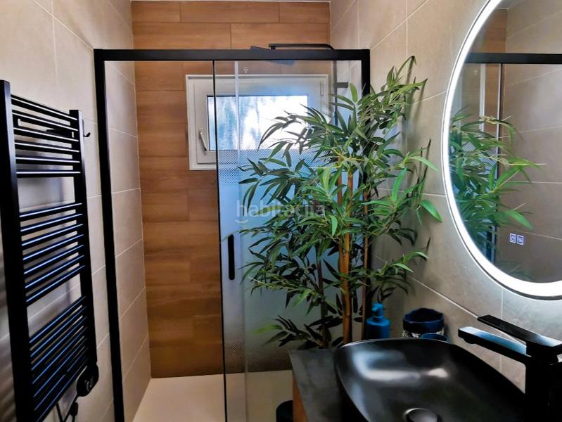 Foto c7053050-a9fd-4971-a10a-5cf03c602c4f. Casa en carrer montseny 50 particular vende villa reformada – barrio montseny en Empuriabrava