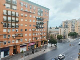 Appartement à Avenida alcalde federico molina 55. Piso muy luminoso en pleno corazon de isla chica (huelva)