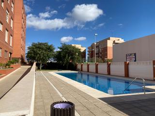 Piso en Mariana pineda 4. Oportunidad en la zona parking incluido!
