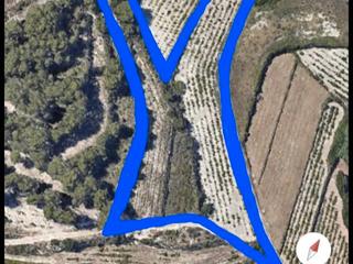 Finca rústica a Camí de la sisca 13. Gran oportunidad para construir su casa de ensueño en un lugar p