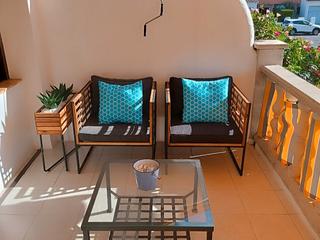 Location Maison jumelée à Carrer d'enric granados 5. Es una casa encantadora ideal para disfrutar el verano