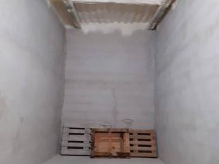 Rent Industrial building in Carrer poas 1. Se alquila trastero