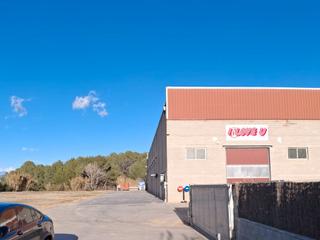 Nau industrial a Calle newton 30. Nave industrial + terreno