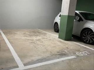 Lloguer Aparcament cotxe a Passatge rosers  4. Parking 13m2