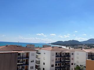 Àtic a Via augusta 51. Estupendo ático con vistas a mar y montaña, completamente reform