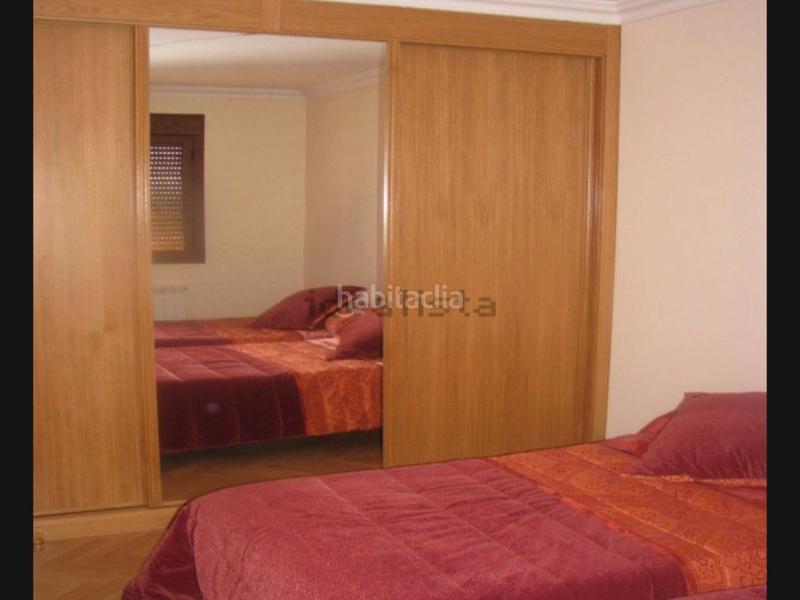 Foto 1900a41c-8a82-4c21-9bea-6442332246a0. Chalet en calle del rio 51 vivienda ideal para una familia. en Estremera