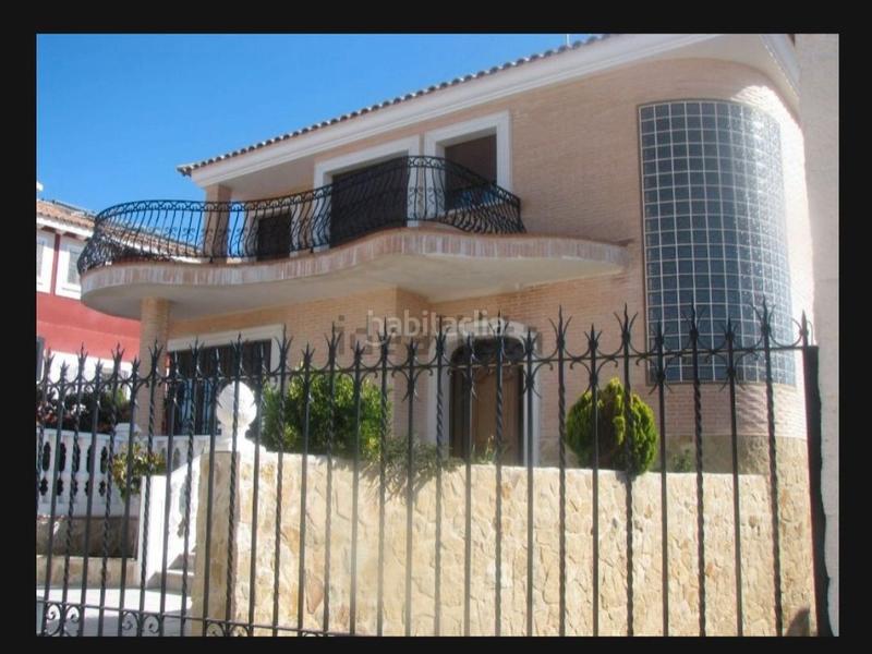 Foto 5a6ffe98-ba61-43b9-b954-308665f9c581. Chalet en calle del rio 51 vivienda ideal para una familia. en Estremera