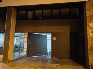 Location Parking voiture à Nicaragua 48. Plaza cómoda y de fácil maniobra