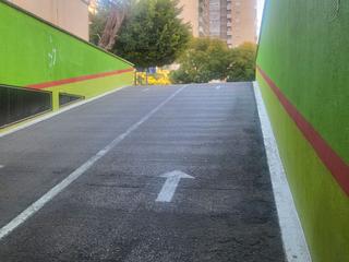 Parking voiture à Av vilanova 26. Plaza de parking en venta, zona gornal- hospitalet