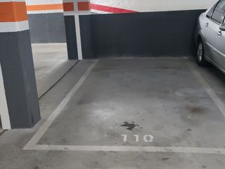 Lloguer Aparcament cotxe a Llull 180. Alquiler plaza de parking en poblenou (barcelona)