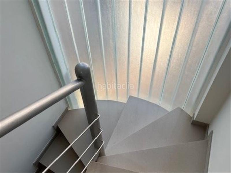 Foto 546eb118-c3e0-4c04-adc2-9788fad4a69f. Alquiler casa en carrer d'august font 32 casa única en Barcelona