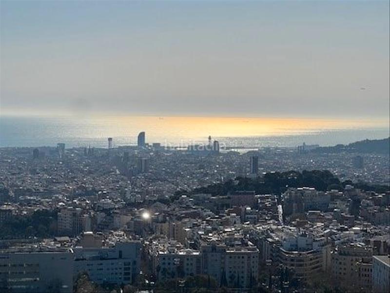 Foto a91e32f1-8790-45b4-8812-f9461c4faa16. Alquiler casa en carrer d'august font 32 casa única en Barcelona