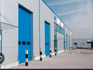 Nau industrial a Santiago rusiñol 45. Nave en rentabilidad