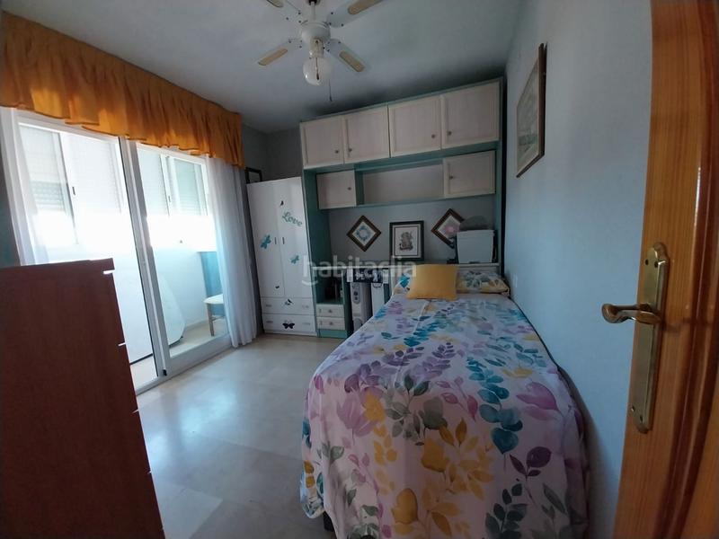 Foto 9ebf4528-db0b-4d4e-acba-6e86e5b3abb9. Piso en calle lagreo 1 piso para entrar a vivir en la cala en Benidorm