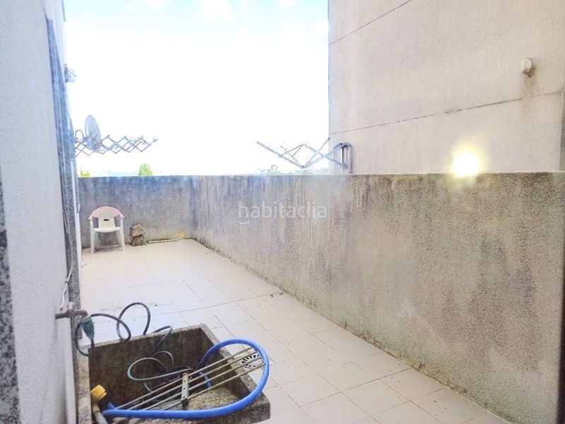 Foto ab436dd7-ad3d-453d-893a-5c5e6e392e74. Piso en rúa bos aires 3 amplio, luminoso y céntrico en Cerceda