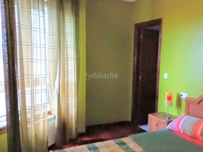 Foto d0472770-344d-4600-a15c-d18e055aef28. Piso en rúa bos aires 3 amplio, luminoso y céntrico en Cerceda