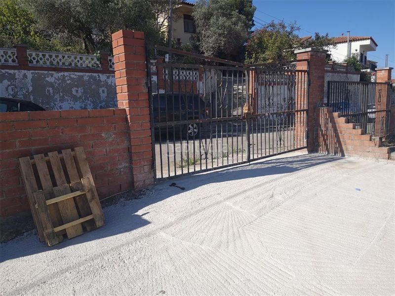 Foto 4cda4178-82cb-4988-88c7-af40f110494d. Terreny residencial a carrer remeis 2 a Piera
