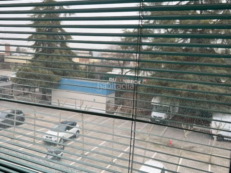 Foto de552386-f7cc-43f8-9528-4c85d9f4c08b. Alquiler oficina en avenida fuentemar 17 oficinas en alquiler – espacios luminosos y equipados. en Coslada