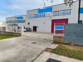 Industrial building in Carretera tarragona-constantí a-27 s/n. Nave en venta en perfecto estado, completamente operativa.