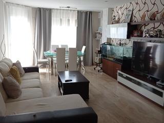 Appartement à Avenida salou 72. Atractiu és poc!