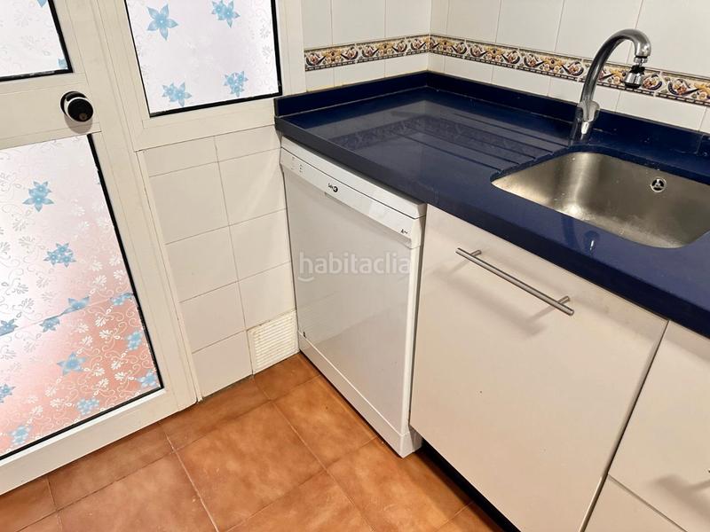 Foto e4932fb8-cf04-4aed-a128-6d7b43a3f9ad. Piso en avenida america 12 piso en San Bernabé en Algeciras