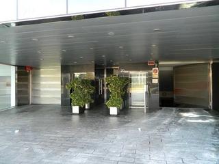 Rent Car parking in Gran via asima 20. Plazas de parking gran vía asima poligono son castello
