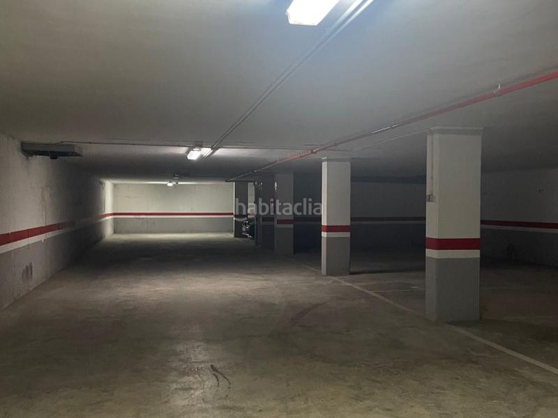 Foto 0d847958-d9dc-4de2-85df-65e679c8968d. Aparcament cotxe a enginyer balaguer 127 a Carlet