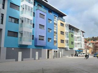 Appartement à Plaza las campas 3. Venta piso en tineo centro. paso del camino de santiago primitiv
