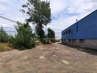 Nau industrial a Carrer del treball 9. Nave industrial 840 m2 sils