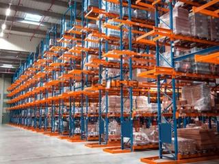 Lloguer Nau industrial a Calle madrid 12
