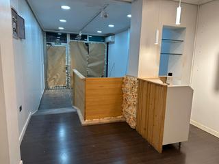 Rent Business premise in Carrer de barcelona 29. Primera linea calle barcelona local comercial salou