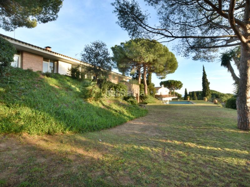 Foto 7b96cc22-1500-45d5-82b8-15b1c67cb0d7. Chalet en passeig de Bell-Aire 38 exclusiva casa unifamiliar de lujo con vistas al mar en Sant Andreu de Llavaneres
