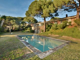 Xalet a Passeig de bell-aire 38. Exclusiva casa unifamiliar de lujo con vistas al mar
