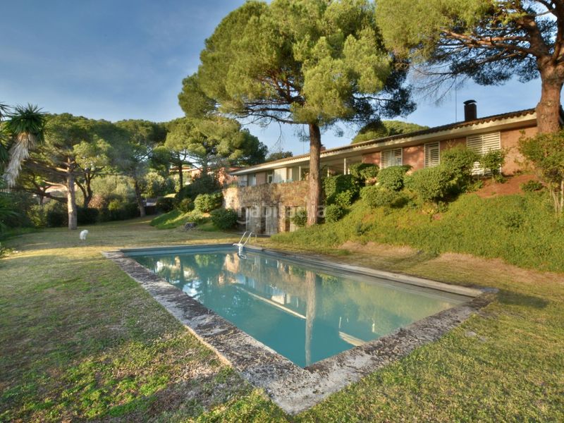 Foto cb4a9427-f9b2-4726-8fc9-ff8659145566. Chalet en passeig de Bell-Aire 38 exclusiva casa unifamiliar de lujo con vistas al mar en Sant Andreu de Llavaneres