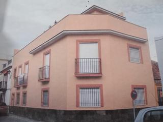 Pis a Calle fray gaspar de villaverde 22. Con cuotas de hipoteca más baratas que un alquiler.