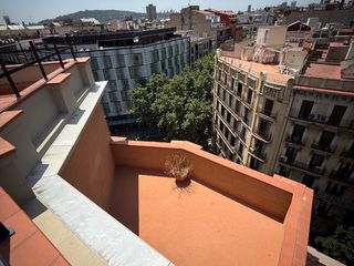 Piso en Carrer de provença 213. Piso