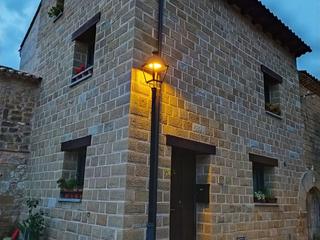 Casa a Juan fontana  12. Casa muy soleada en una pequeña población ideal para quienes bus