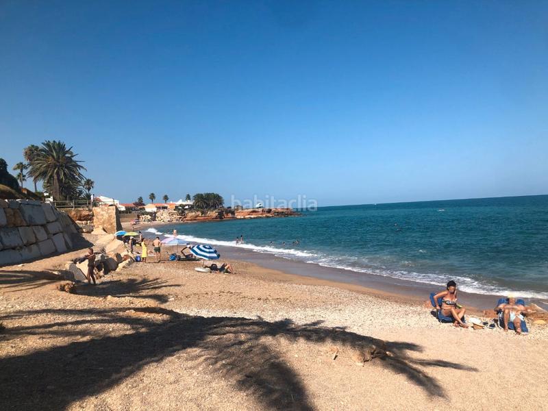 Foto be8425f1-04e4-41da-8386-c4b4b56ea6b3. Alquiler ático en Cala Puntal l 1 atico la piramide frente al mar primera linea en Vinaròs