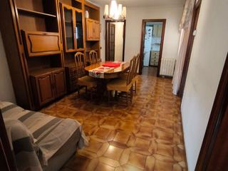 Piso en Cedrres 2. ¡oportunidad fantástico piso con muchas posibilidades!