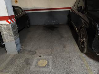 Affitto Posto auto in Pg de pujades 7. Parking de cara coche pequeño