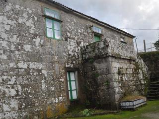 Propriété à Rua feal 0. Casa para restaurar con terreno ideal para plantación